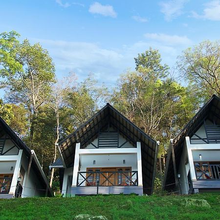Woodrose Resort 卡尔佩特塔 外观 照片